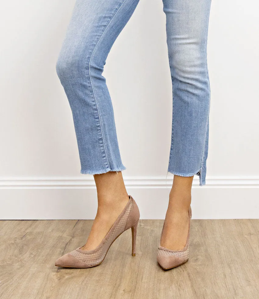 AMALIA100 Pointed Mesh Pump in Nude Suede