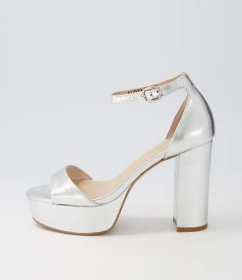 Azurra Silver Crinkle Leather Sandals
