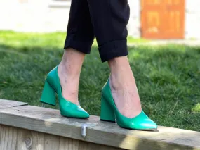 Carrano Caia available in 2 colours
