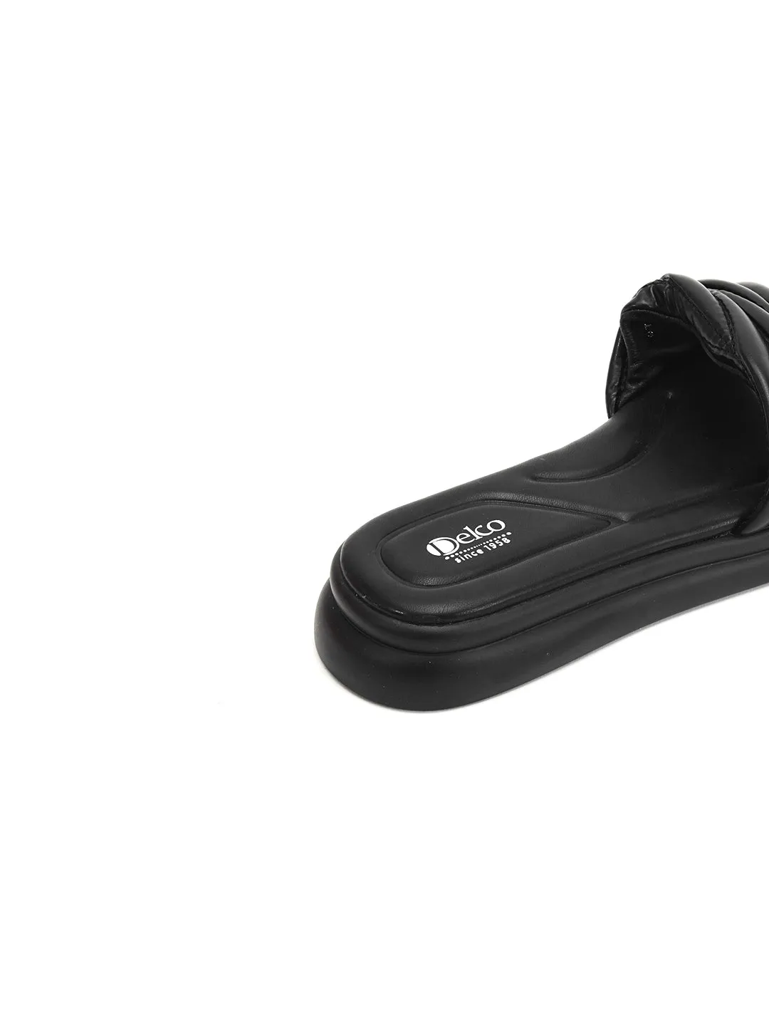 Delco Easy Comfort Slip-Ons