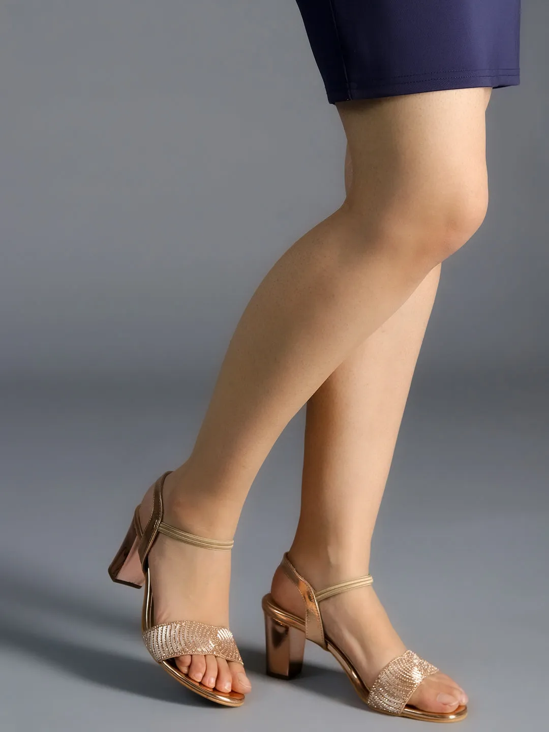 Delco Fancy Block Heel Pull-Ons