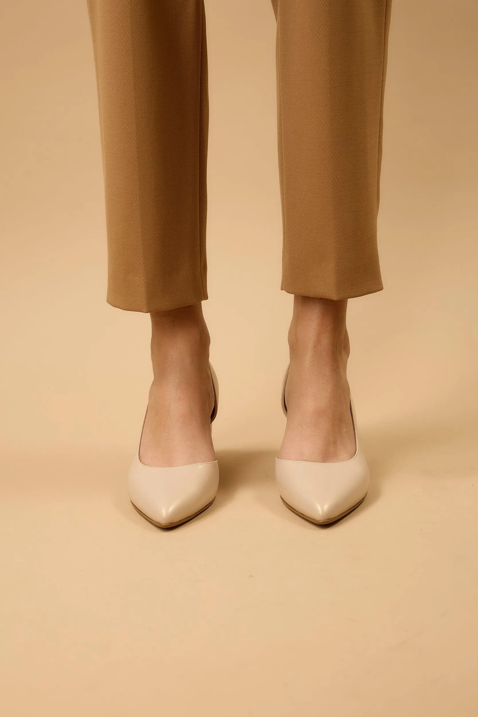 Femina Beige