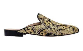 Flower Pattern Embroidered Slippers