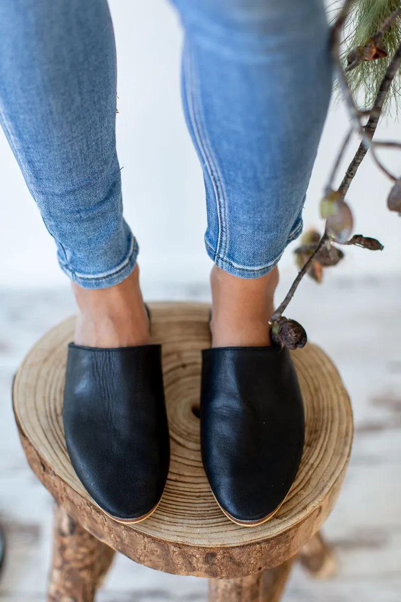Georgie Slides Black - CLOSING DOWN SALE 50% OFF