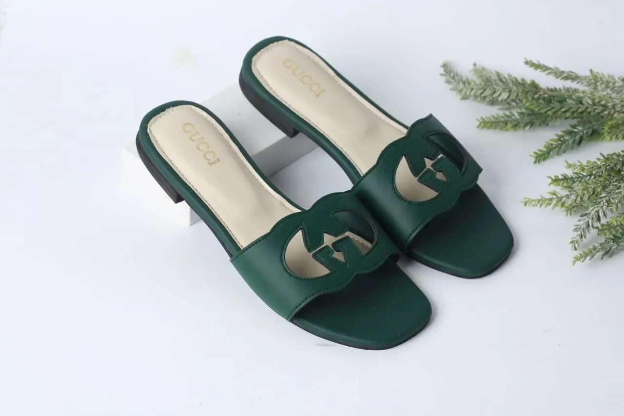 GUCCI CASUAL SLIDES