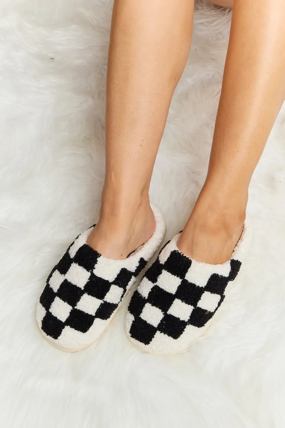 MELODY CHECKERED PLUSH SLIPPERS (MULTIPLE COLORS AVAILABLE)