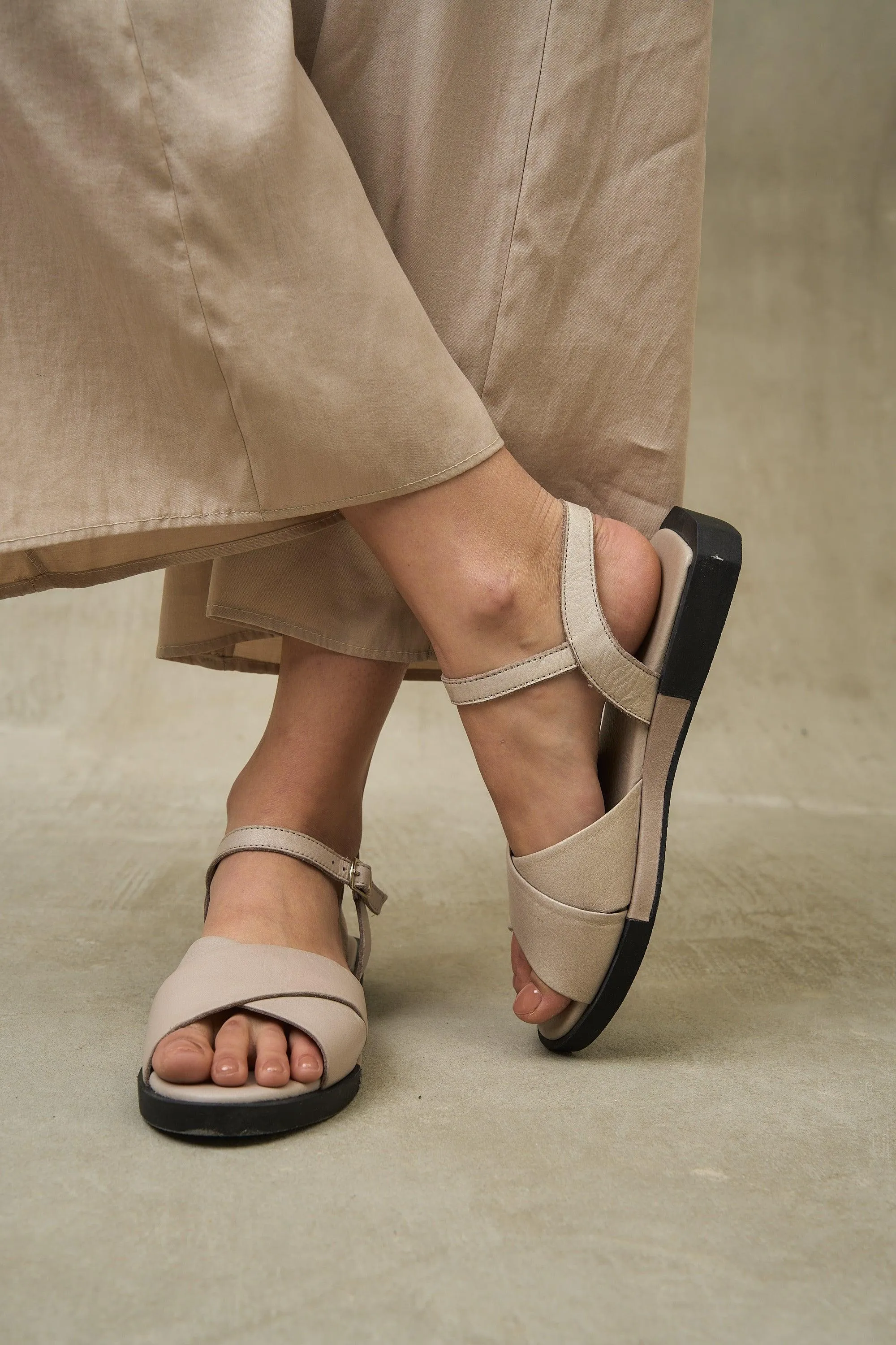 Pastel Flats - White