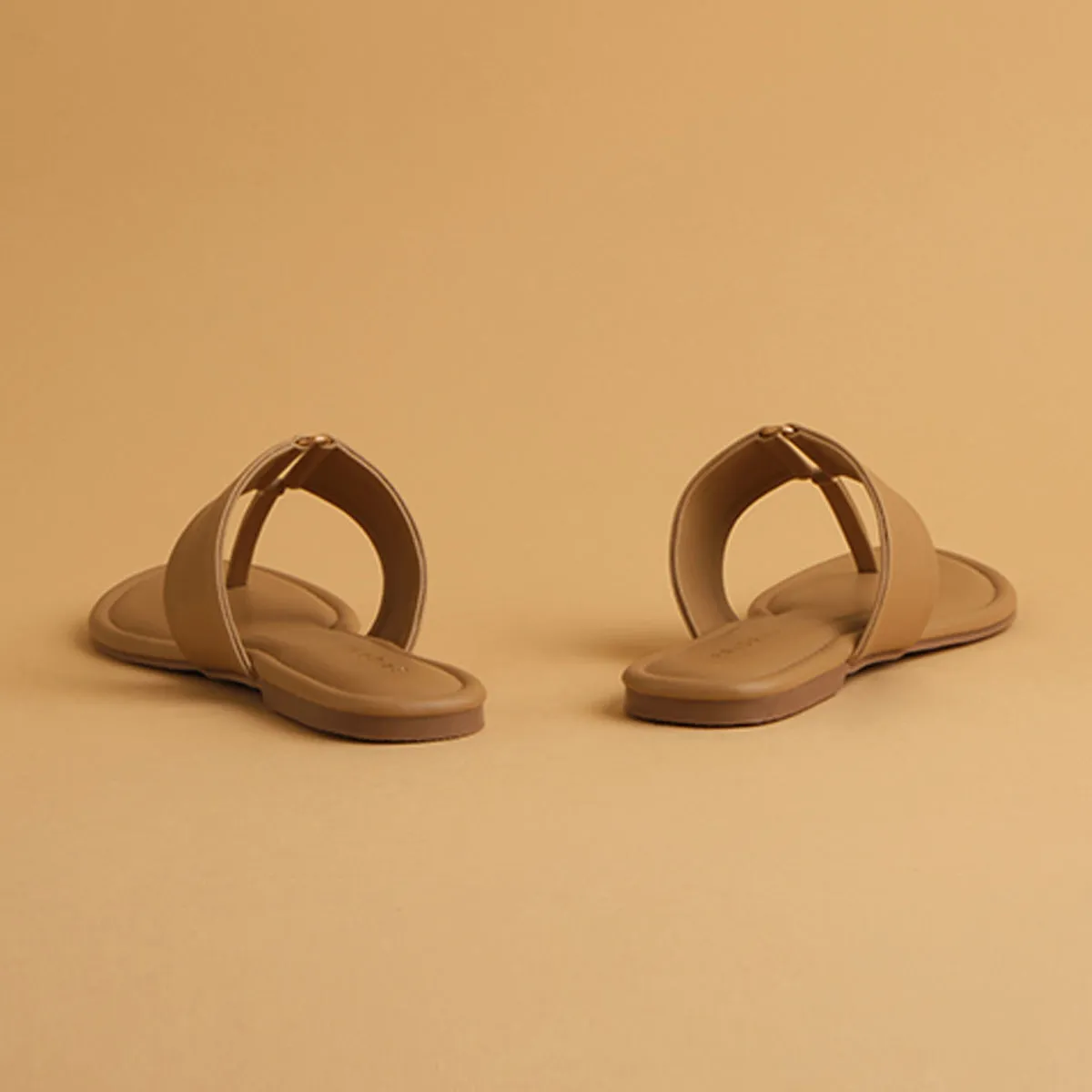 Petra Solid Flats