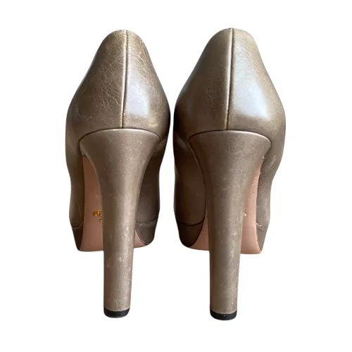 PRADA Taupe Gray Leather Platform Pumps, Size 38.5