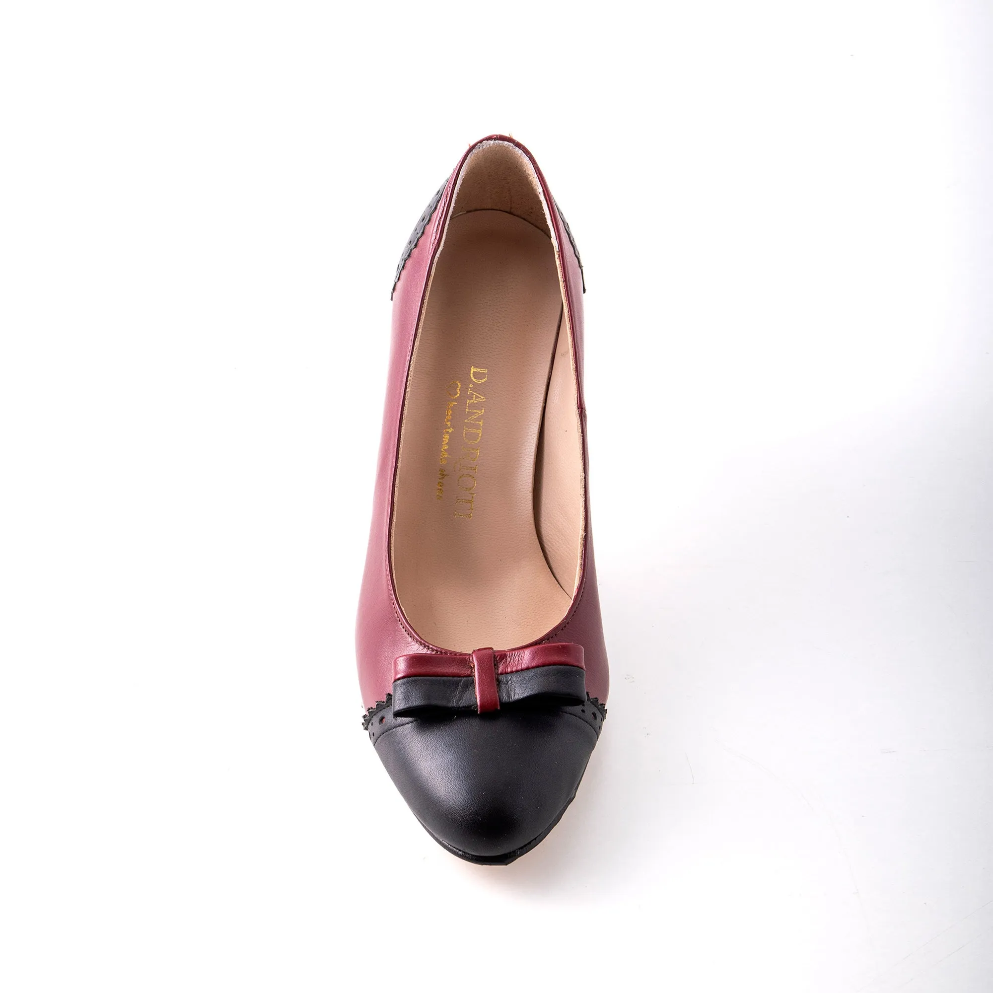 Round toe heels