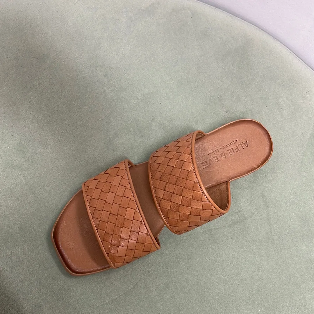 Sally Slide