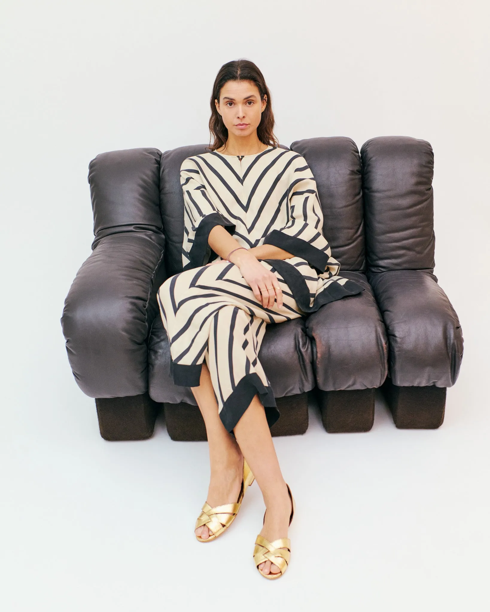 Sanni 20 Crackled Metallic Gold