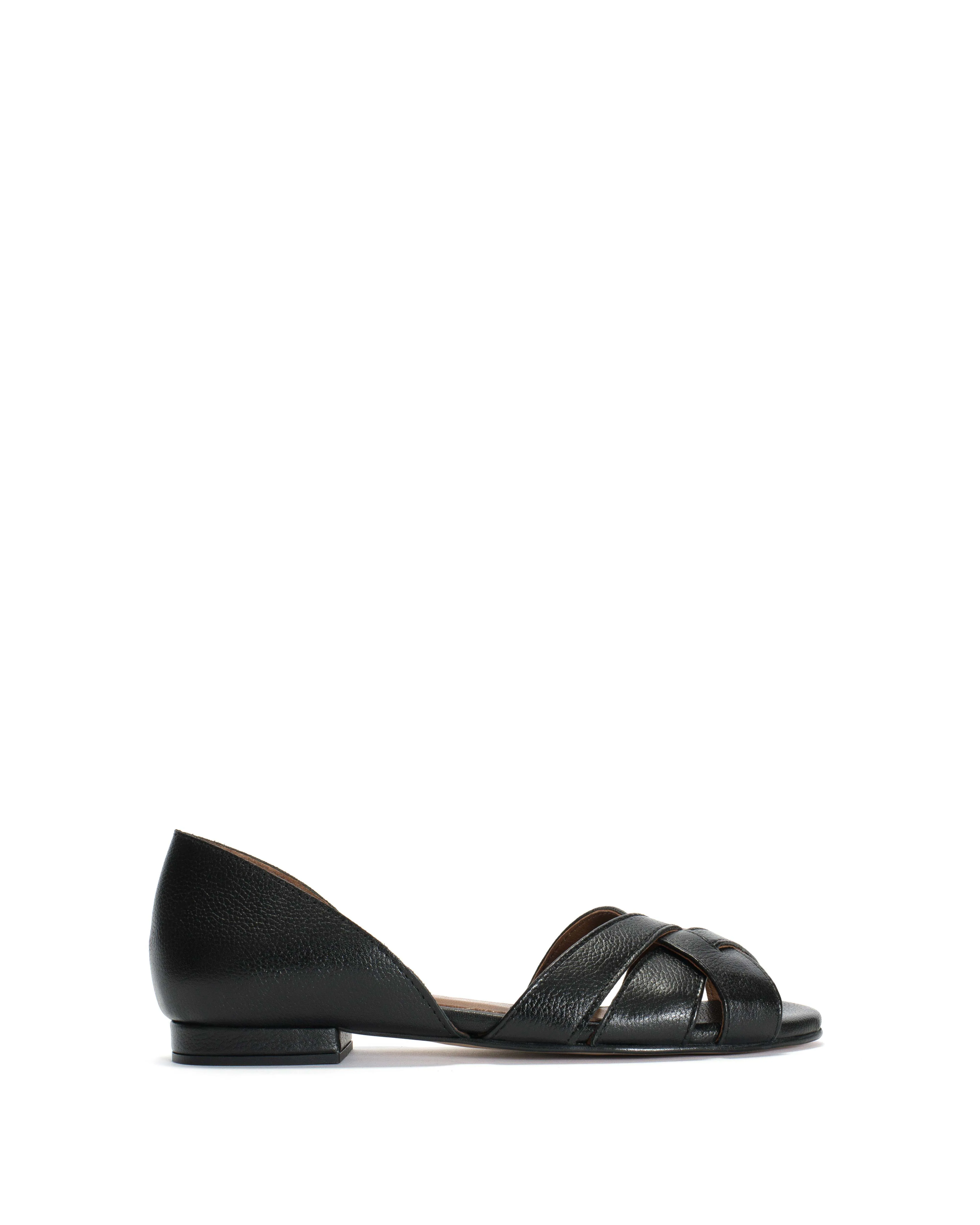 Sanni 20 Grained soft calf Black