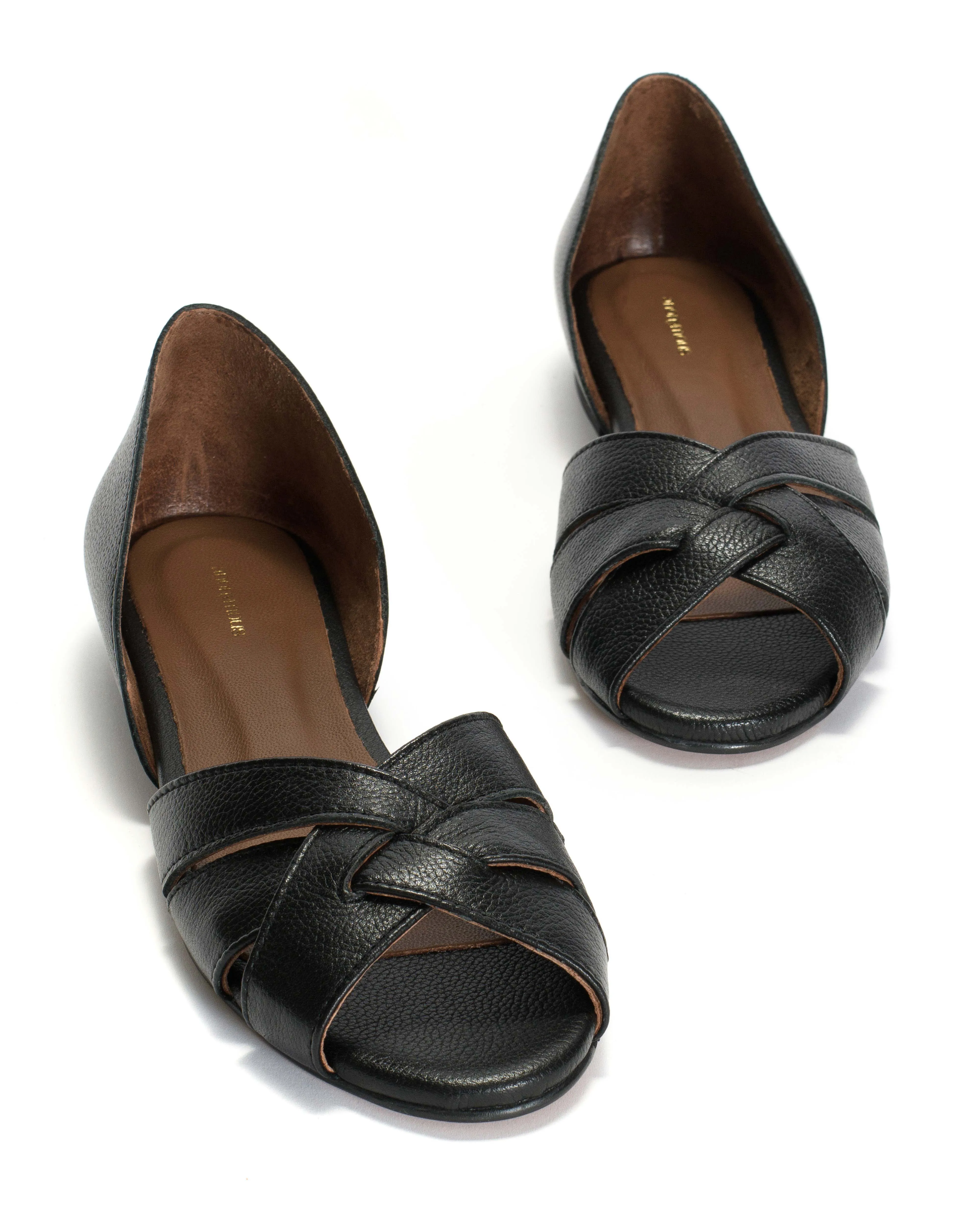 Sanni 20 Grained soft calf Black