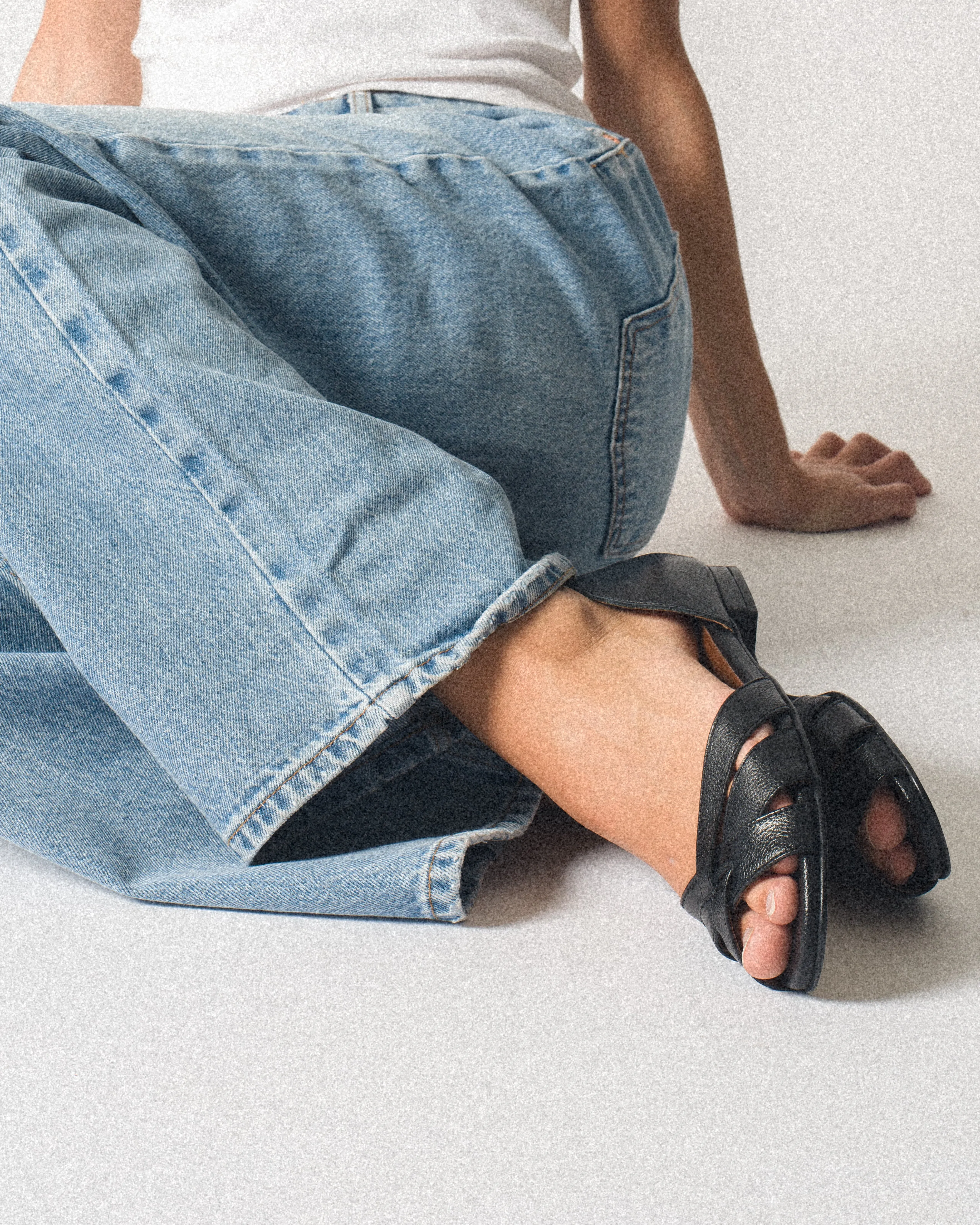 Sanni 20 Grained soft calf Black