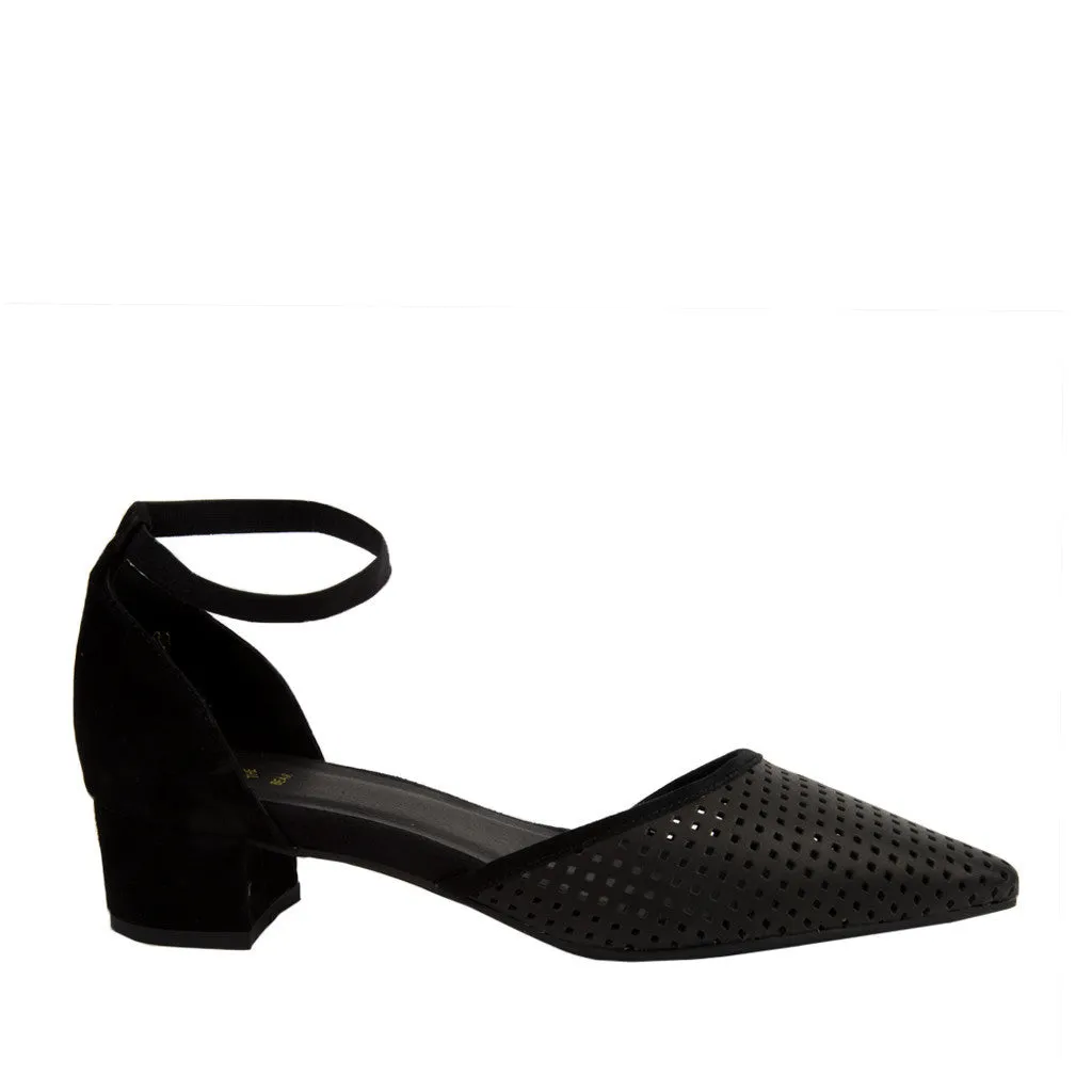Shoe The Bear Women's Simone Sandal in Black